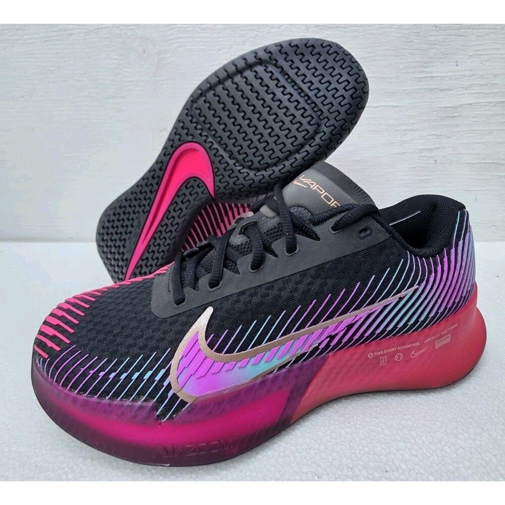 New Women’s Nike NikeCourt Air Zoom Vapor 11 Premium Size 9 Black Firebery Pink